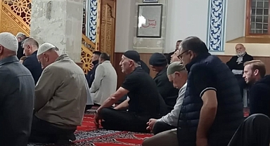 Siyahser Camii'nde Sabah Namazı Buluşması