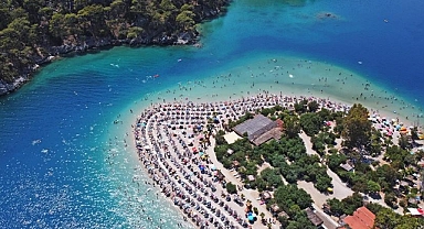 Türkiye Kıyıları Dünya Markası Oldu: Mavi Bayraklı Plaj Sayısı 580’e Yükseldi