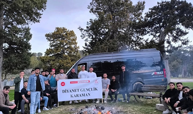 Üniversite Öğrencileri Doğada Moral Depoladı