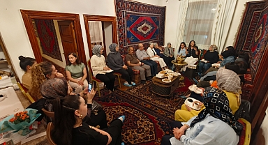 Karaman’da “Sefiller” Romanı Üzerine Kapsamlı Tahlil: Gülsen Metin’den Değerlendirme