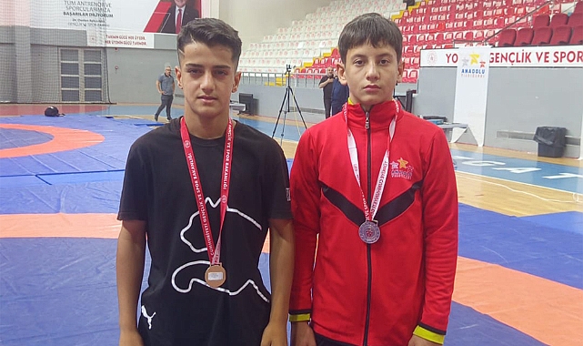 Karamanlı Güreşçilerden Anadolu Yıldızlar Ligi’nde Çifte Madalya