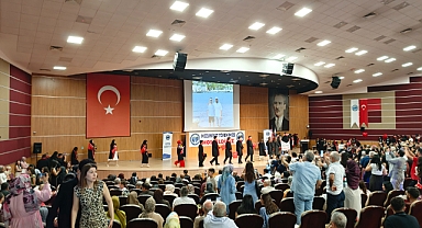 KMÜ Eğitim Fakültesinde Mezuniyet Coşkusu