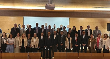 Prof. Dr. Pembe Oltulu, Tıp Fakültesi Dekanlar Konseyi Toplantısına Katıldı
