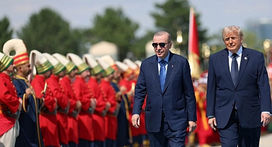 Cumhurbaşkanı Erdoğan, ABD Başkanı Trump'ı Cumhurbaşkanlığı Külliyesi'nde Resmî Törenle Karşıladı