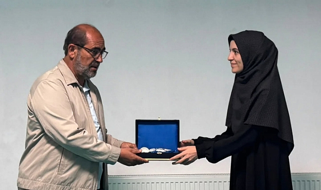 Karamanlı hafize Hatice Kılınç bölge birincisi oldu, Türkiye finaline yükseldi